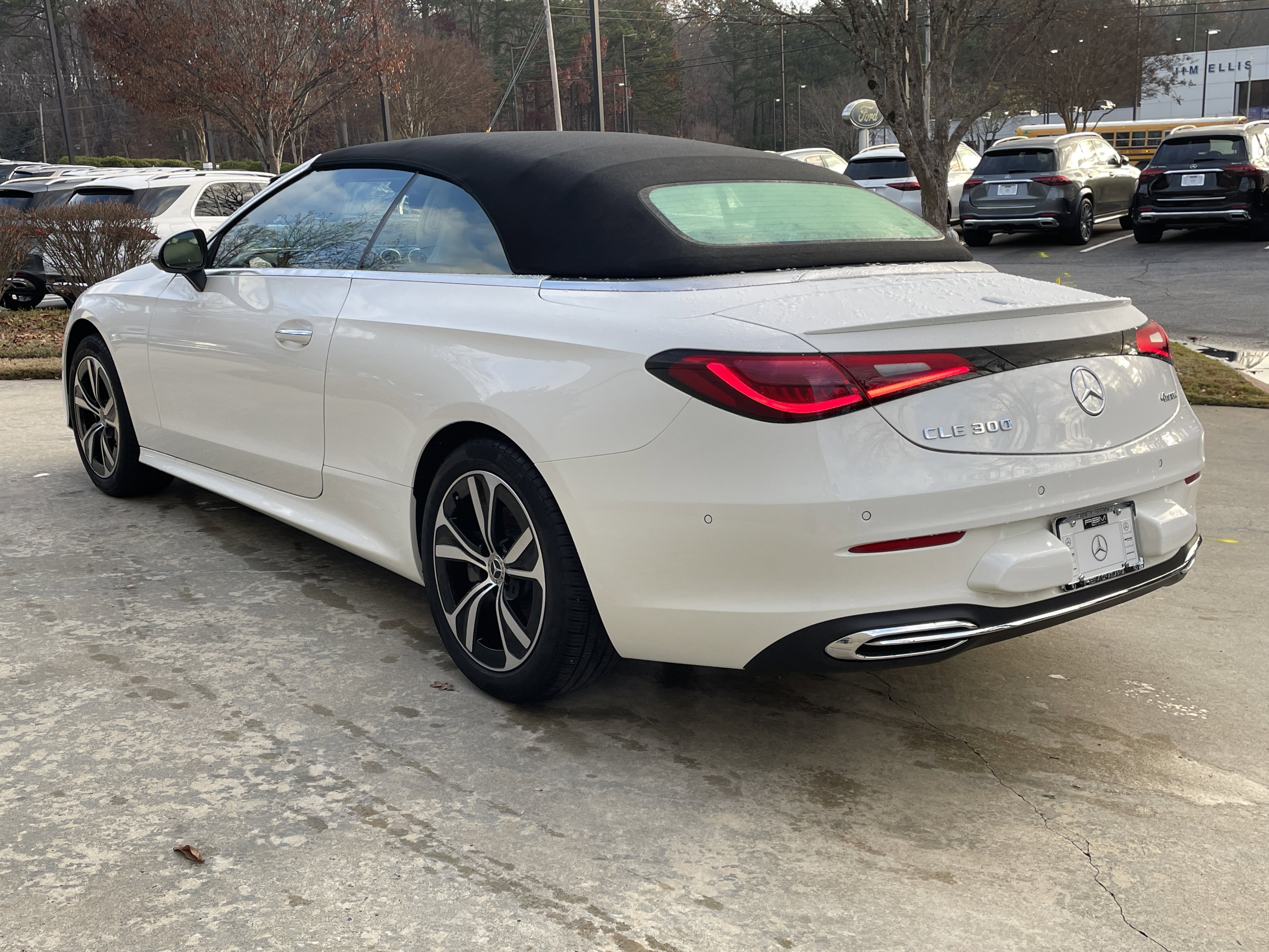 Certified 2024 Mercedes-Benz CLE 300 4MATIC Cabriolet image 21