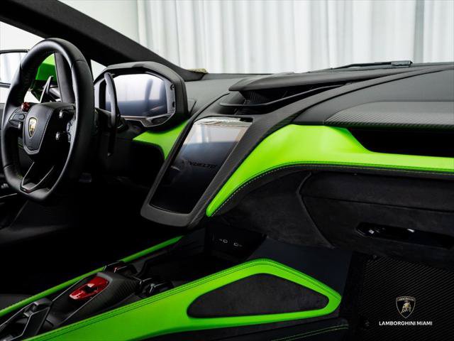 Used 2024 Lamborghini Revuelto AWD/4WD image 47