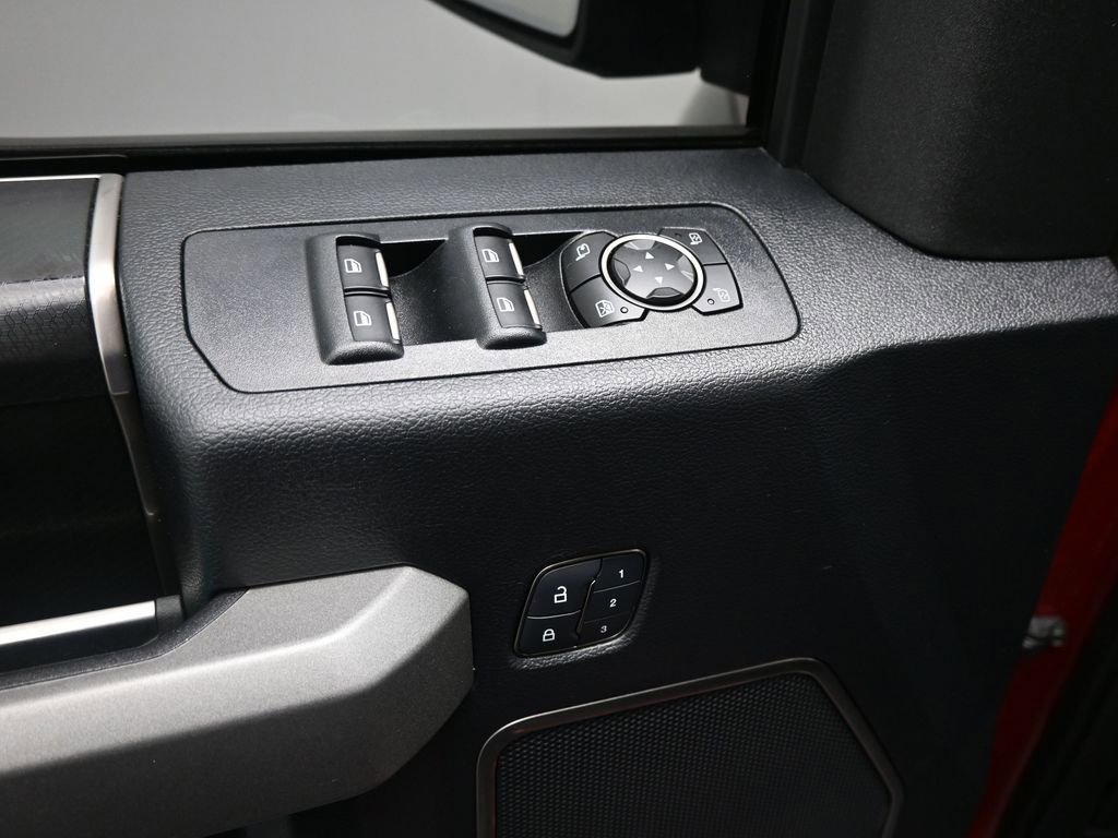 Certified 2017 Ford F150 Raptor w/ Equipment Group 802A Luxury image 12