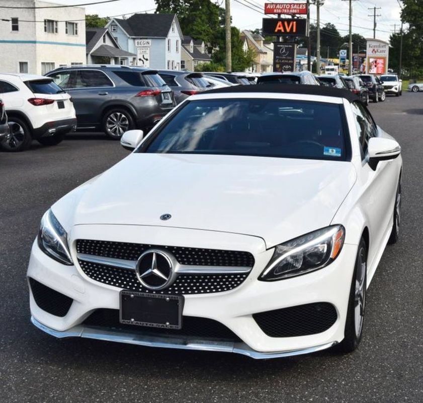 Used 2018 Mercedes-Benz C 300 4MATIC Cabriolet image 3