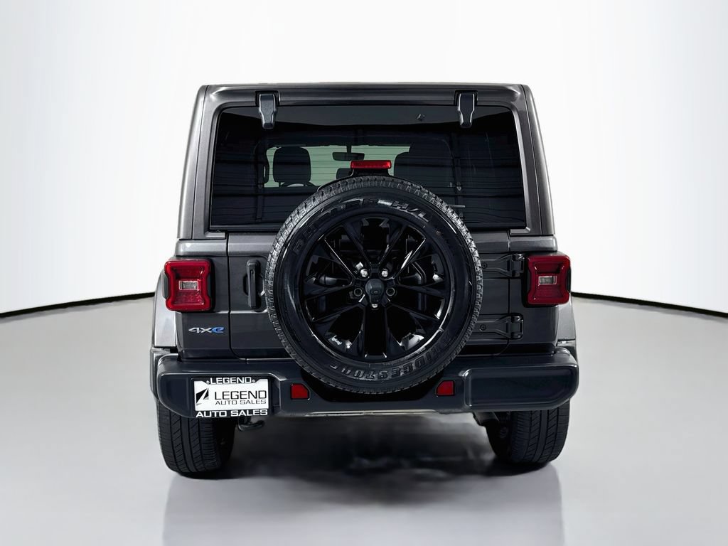 Used 2021 Jeep Wrangler Unlimited Sahara w/ Cold Weather Group AWD/4WD image 6
