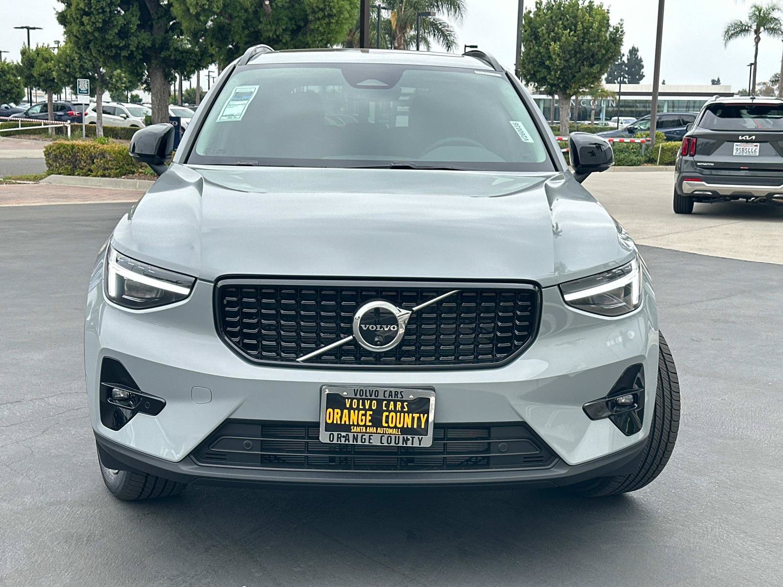 New 2026 Volvo XC40 B5 Plus w/ Protection Package Premier AWD/4WD image 2