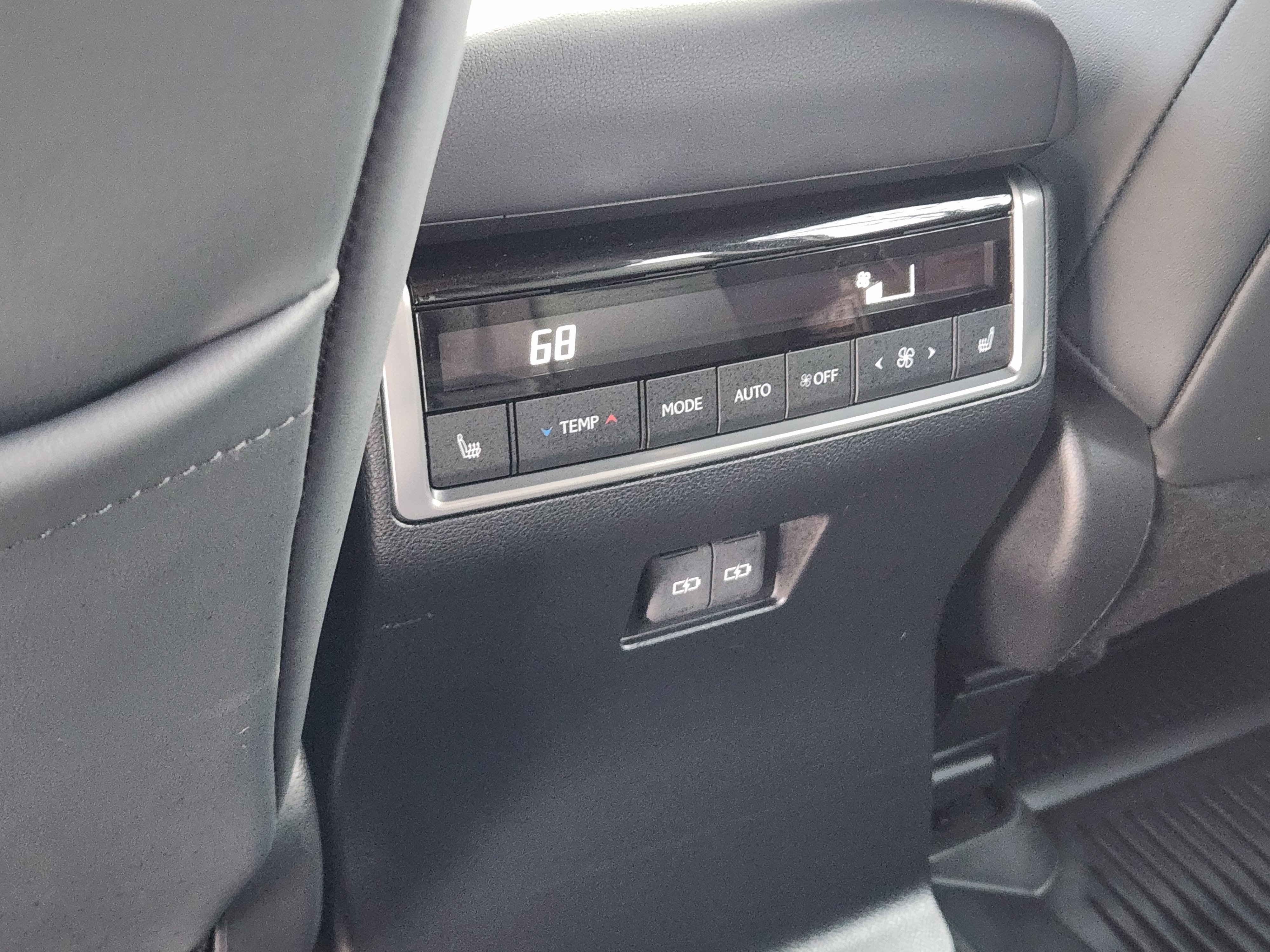 Used 2025 Lexus GX 550 image 39