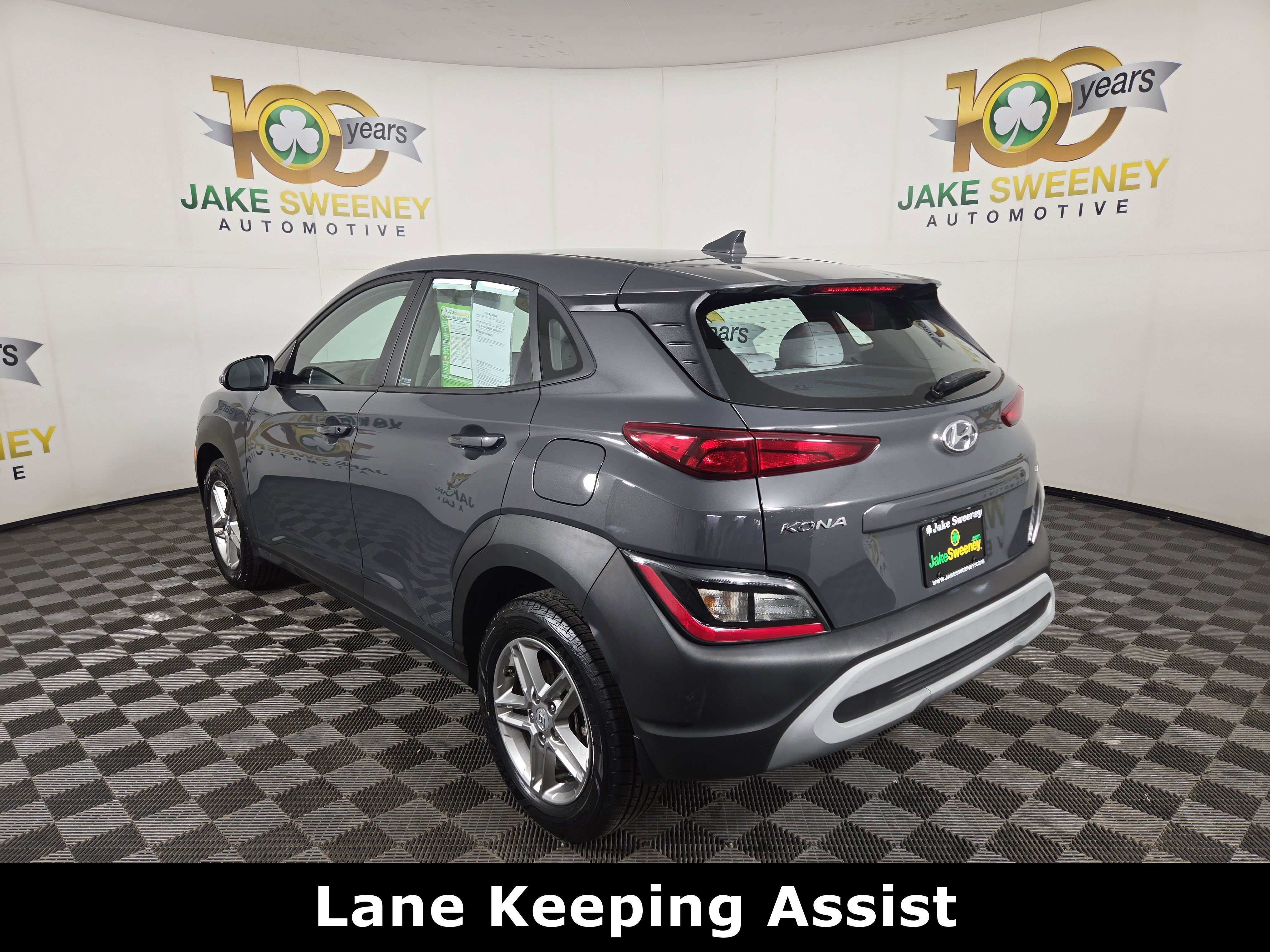Used 2023 Hyundai Kona SE w/ Cargo Package image 6