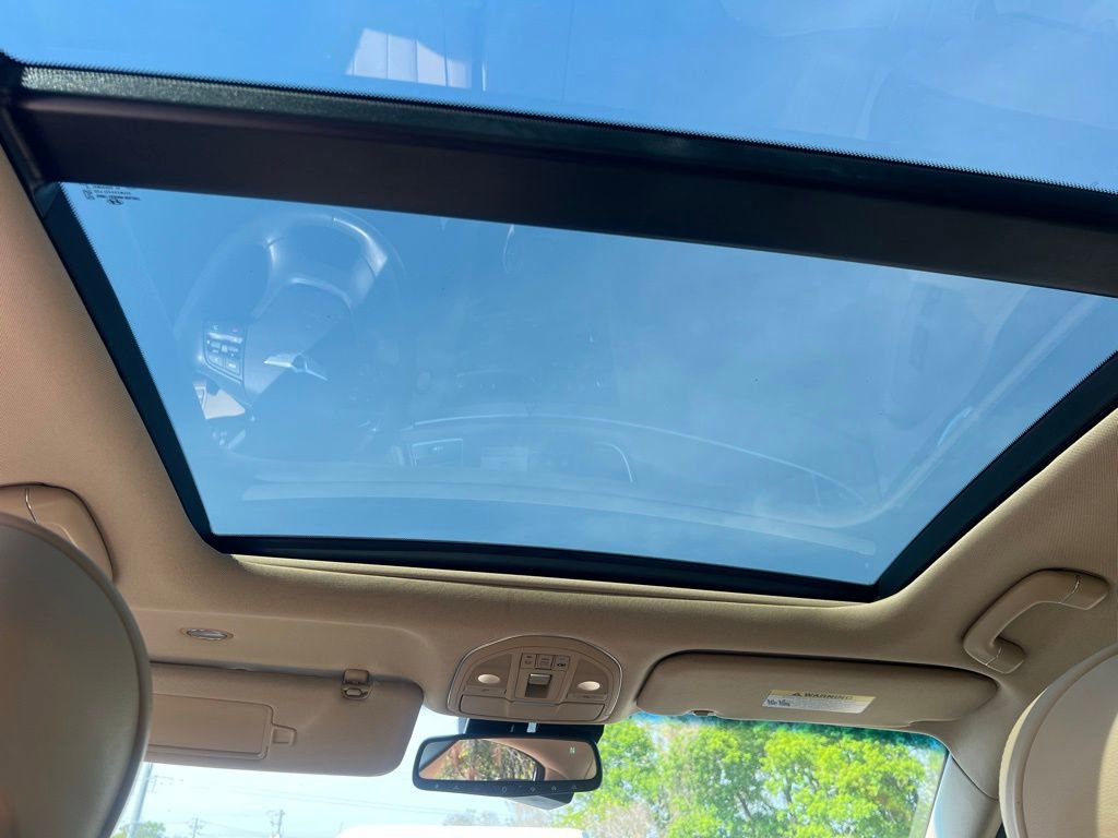 Used 2015 Hyundai Genesis 5.0 RWD image 21