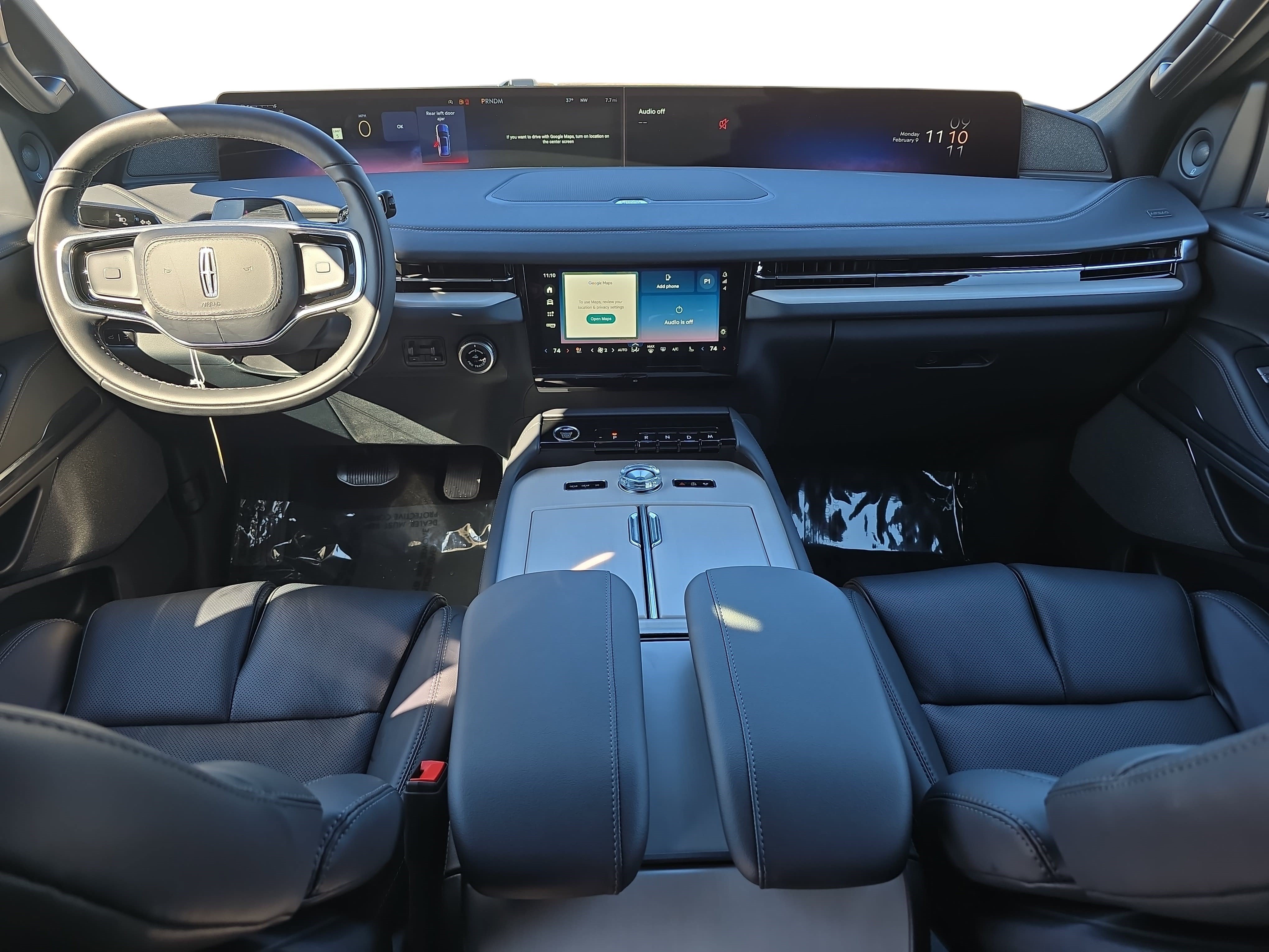 New 2026 Lincoln Navigator L Reserve w/ Jet Appearance Package AWD/4WD image 9
