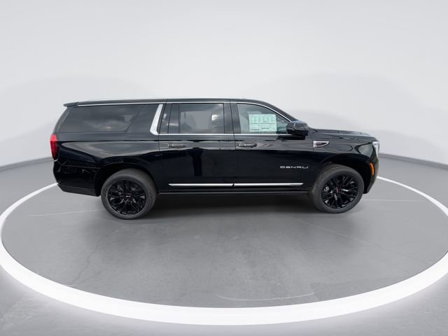 New 2026 GMC Yukon XL Denali image 9