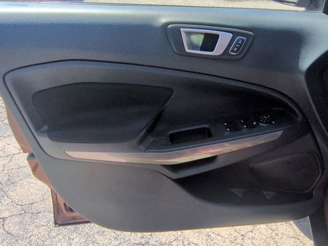 Used 2019 Ford EcoSport SE AWD/4WD image 24