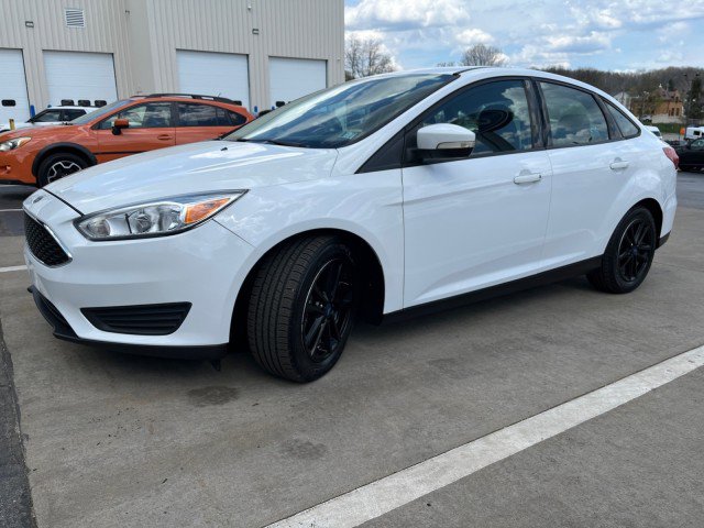 Used 2017 Ford Focus SE image 8