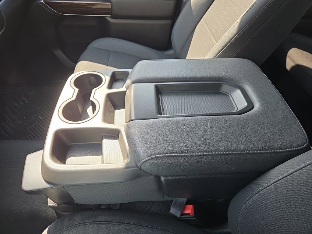 Used 2021 GMC Sierra 1500 Elevation image 25