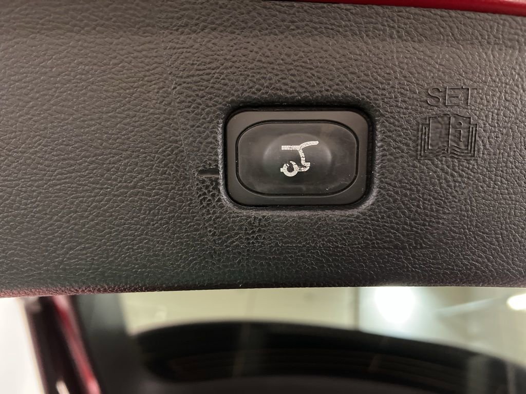 Certified 2024 Ford Edge Titanium AWD/4WD image 34