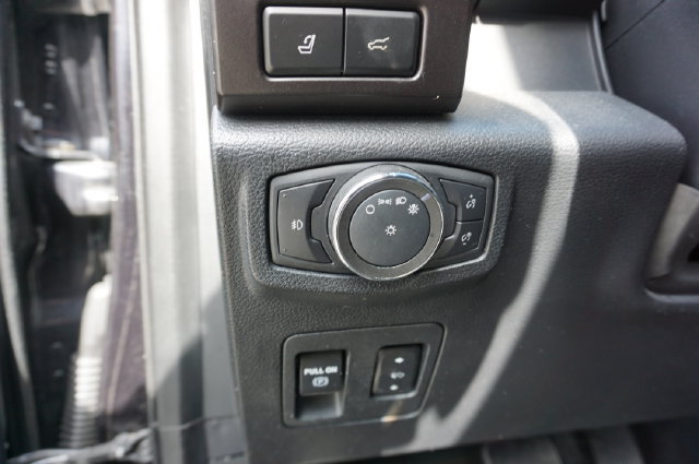 Used 2020 Ford Expedition Max Limited RWD image 34