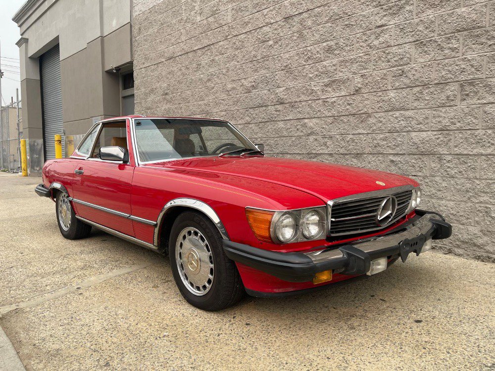 Used 1988 Mercedes-Benz 560 SL image 1