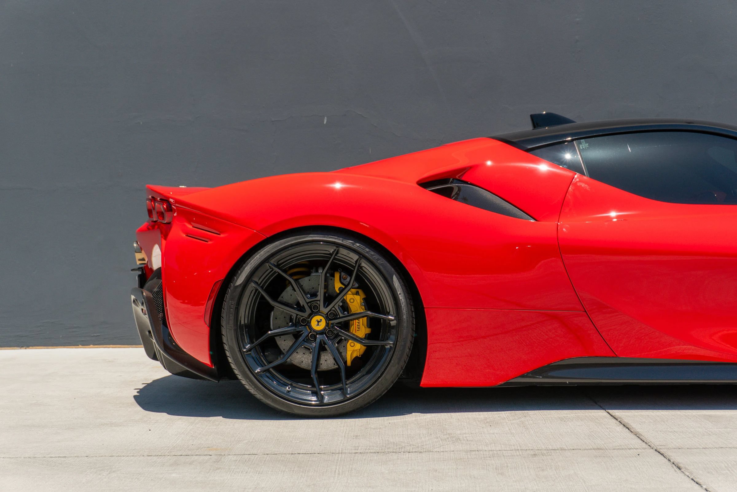 Used 2021 Ferrari SF90 Stradale AWD/4WD image 42