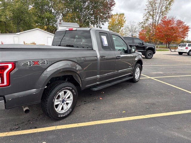Used 2015 Ford F150 XLT w/ Equipment Group 301A Mid AWD/4WD image 3