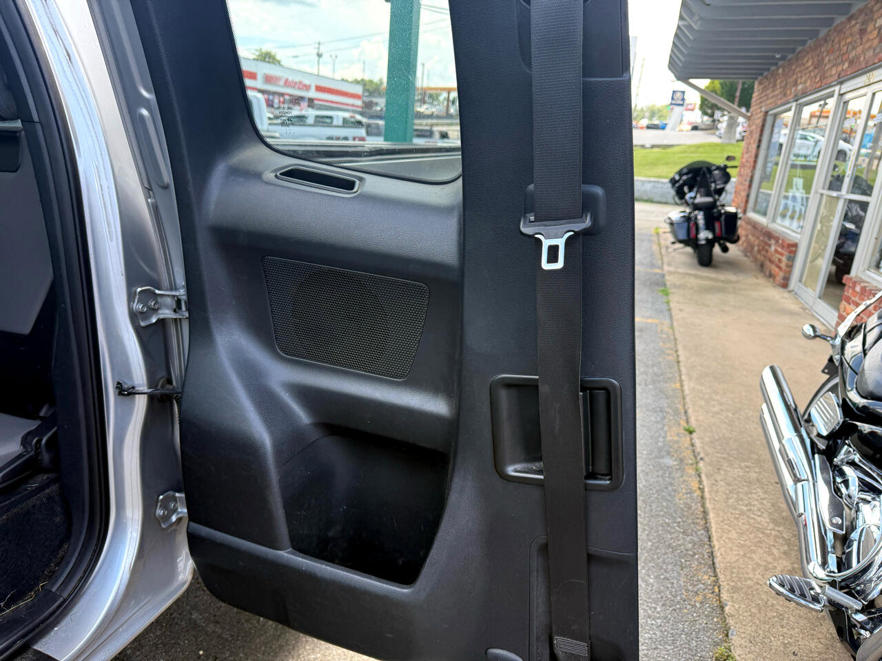 Used 2017 Toyota Tacoma SR5 image 18