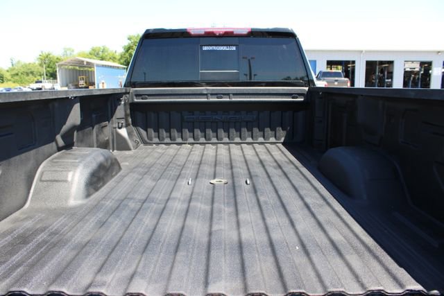 Used 2023 GMC Sierra 3500 Denali w/ Denali Ultimate Package AWD/4WD image 10