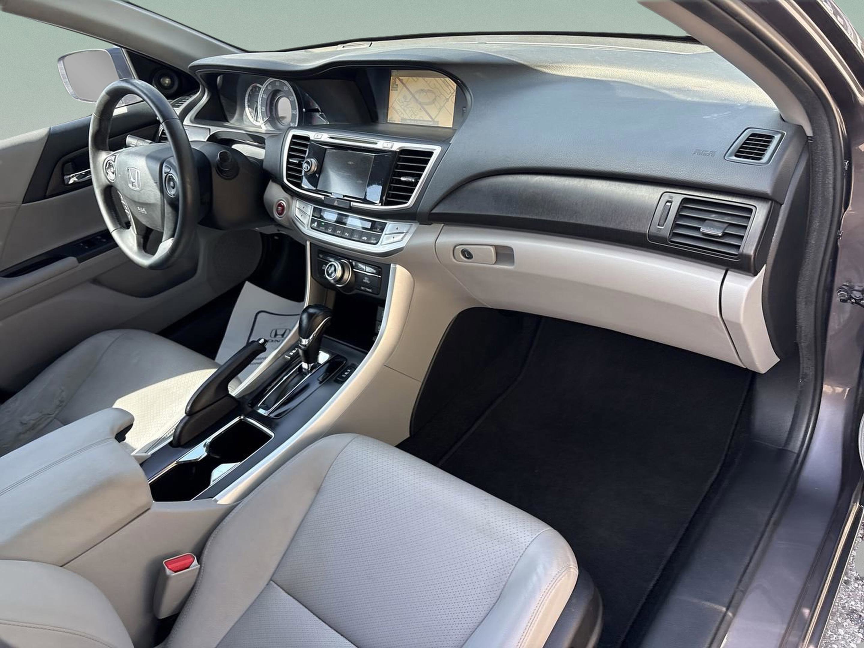 Used 2015 Honda Accord EX-L image 20