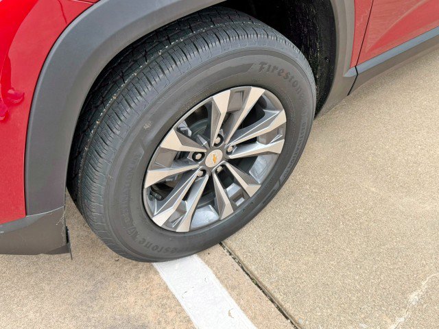 New 2026 Chevrolet Equinox LT FWD image 10