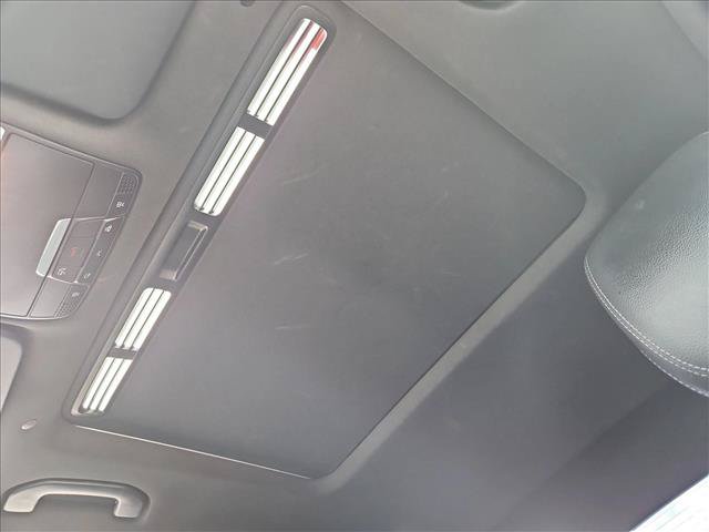 Used 2019 Mercedes-Benz C 300 Sedan image 15