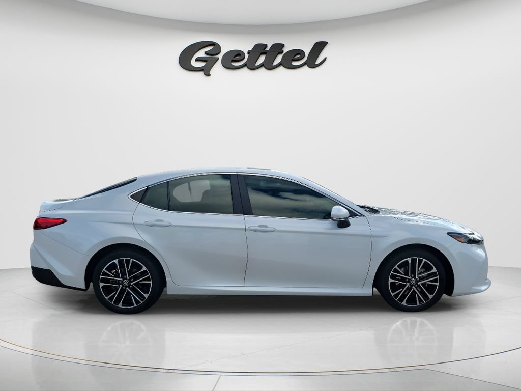 Used 2026 Toyota Camry XLE FWD image 4