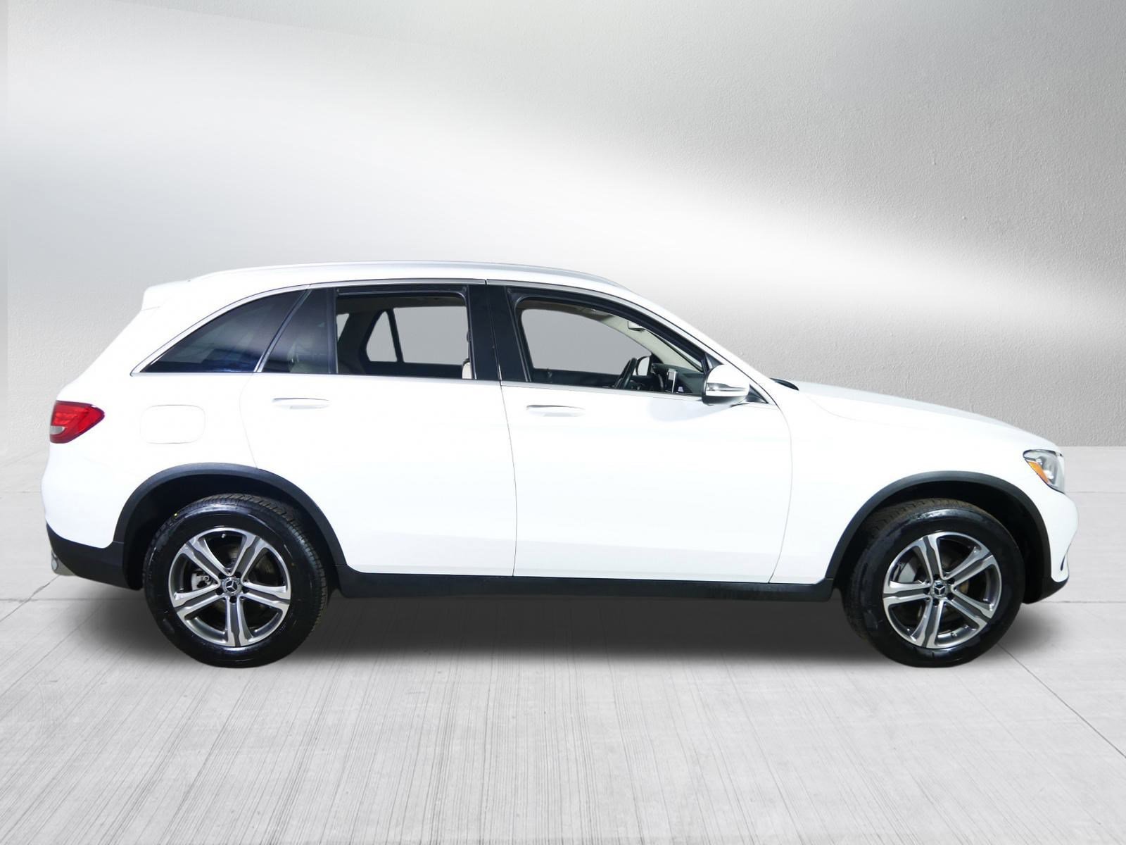 Used 2019 Mercedes-Benz GLC 300 4MATIC image 8