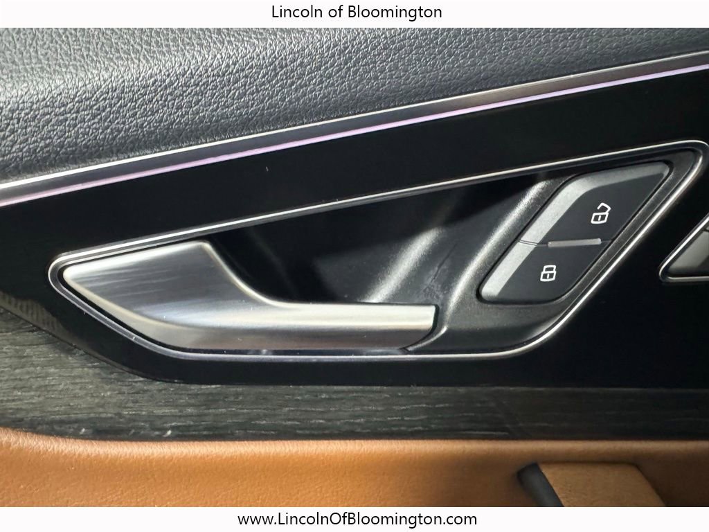 Used 2018 Audi Q7 3.0T Prestige w/ Prestige Package AWD/4WD image 34