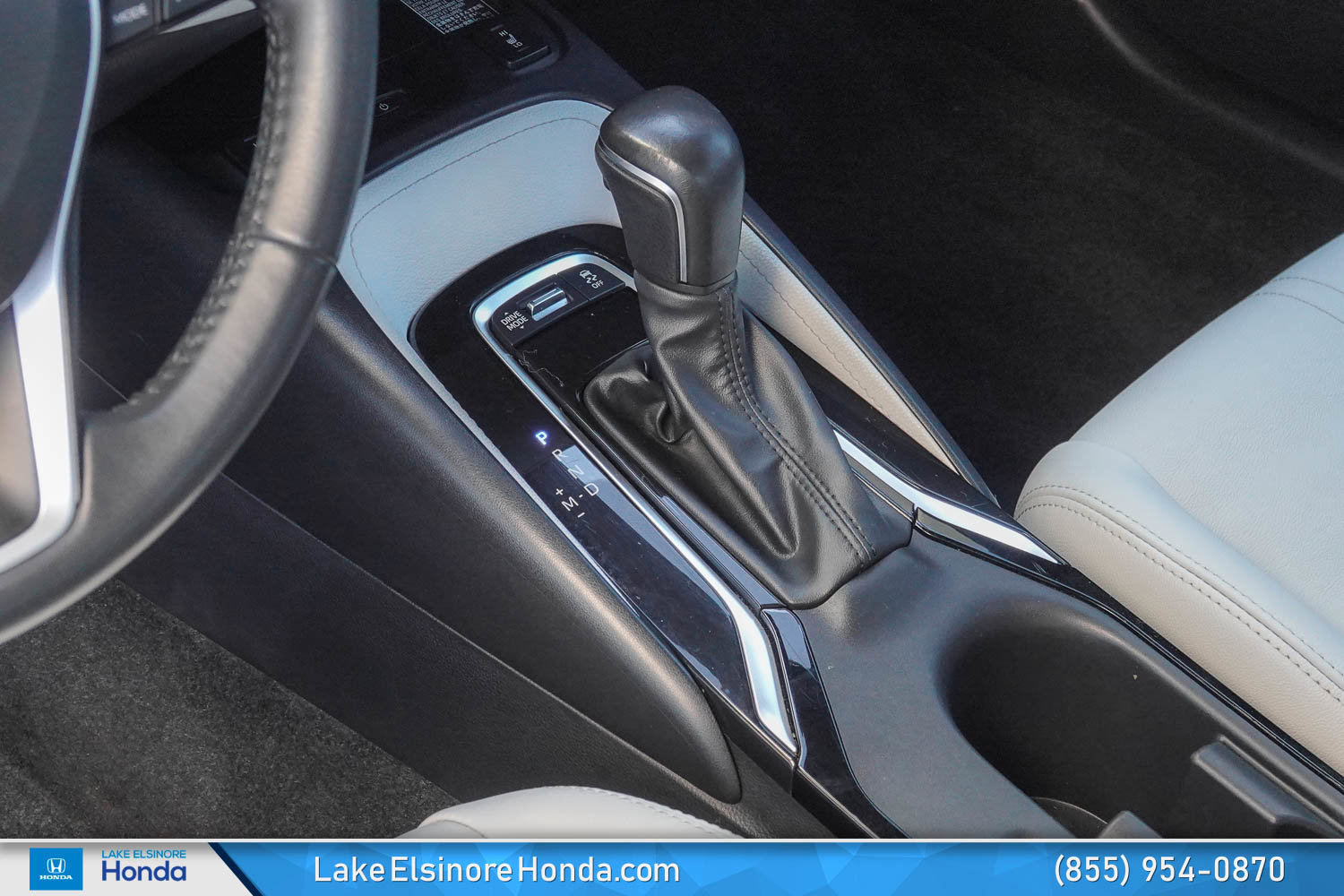 Used 2023 Toyota Corolla XSE image 22