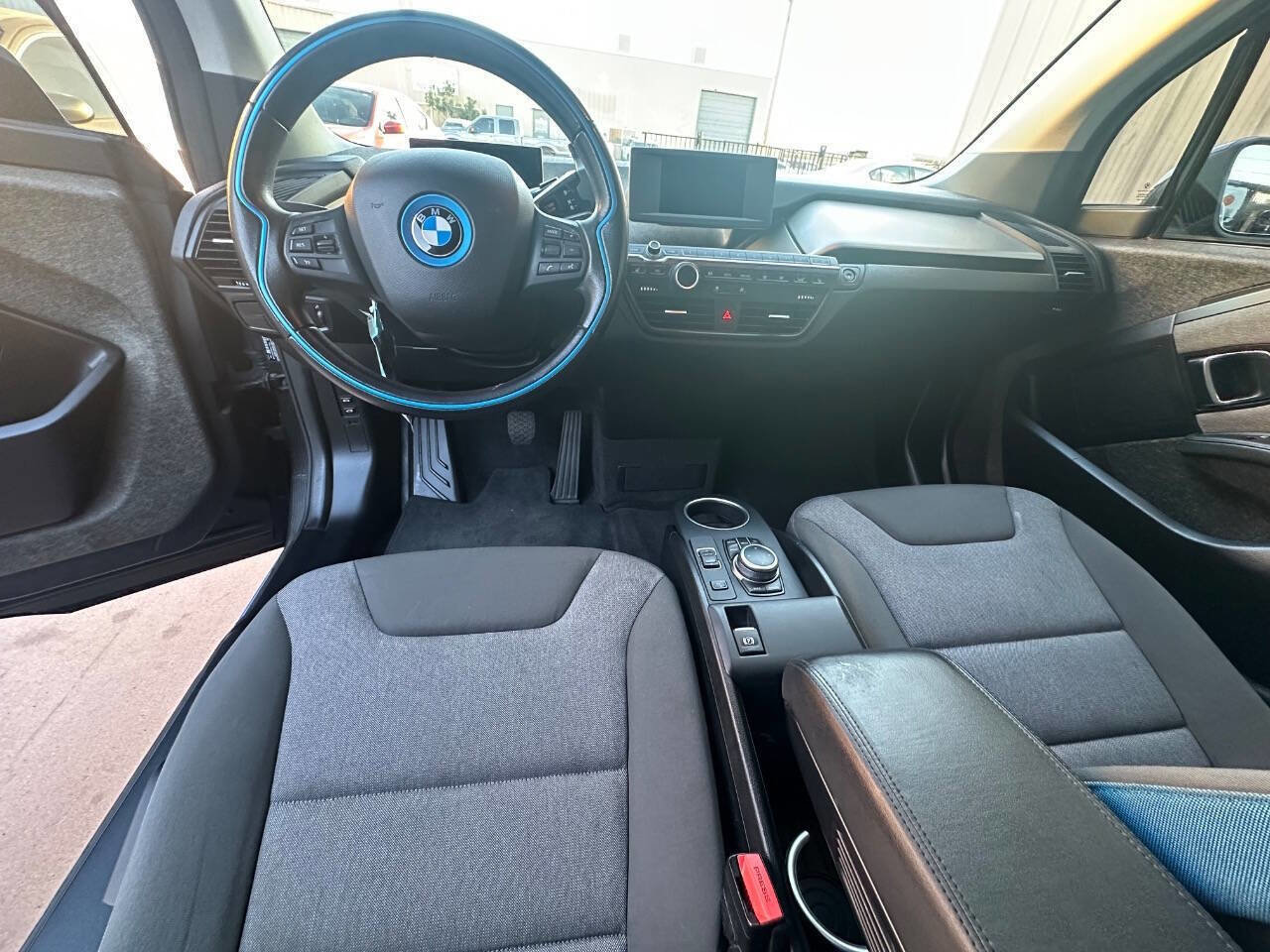 Used 2018 BMW i3 Base 4dr Hatchback RWD image 19