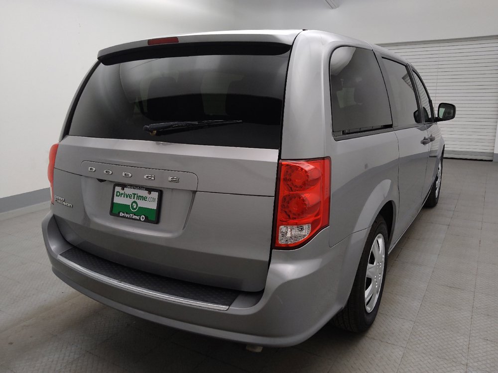 Used 2020 Dodge Grand Caravan SE FWD image 7