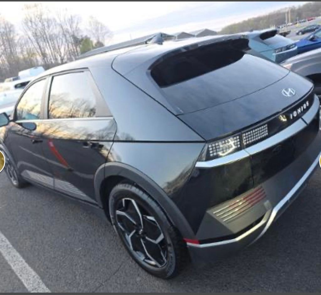 Used 2023 Hyundai Ioniq 5 SEL image 7