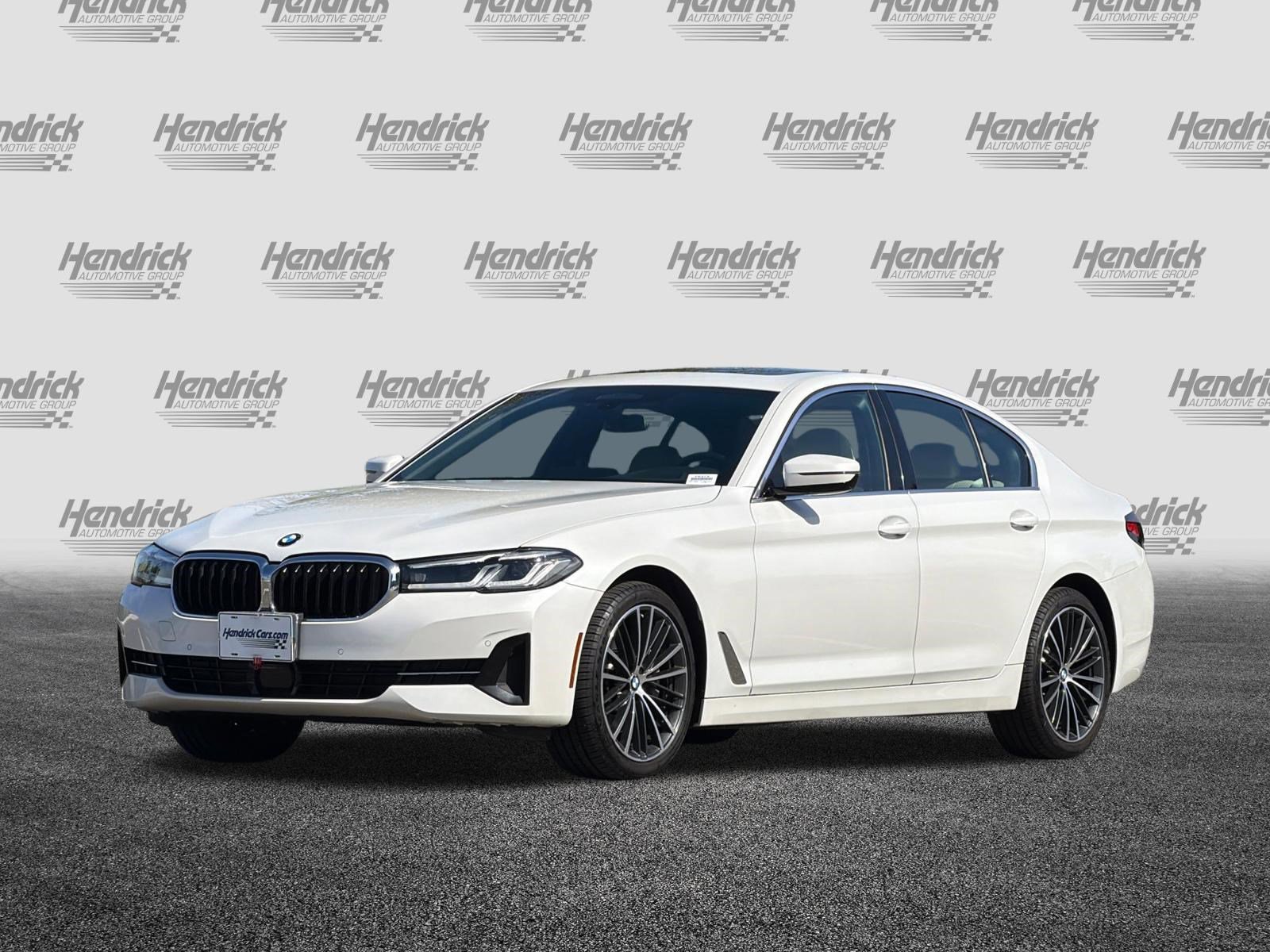 Used 2023 BMW 530i w/ Premium Package image 9