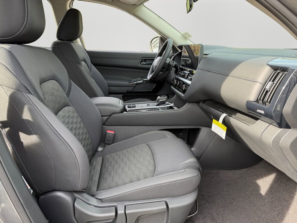 New 2026 Nissan Pathfinder SV AWD/4WD image 5