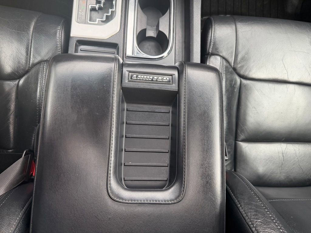 Used 2017 Toyota Tundra Limited w/ Limited Premium Package AWD/4WD image 23