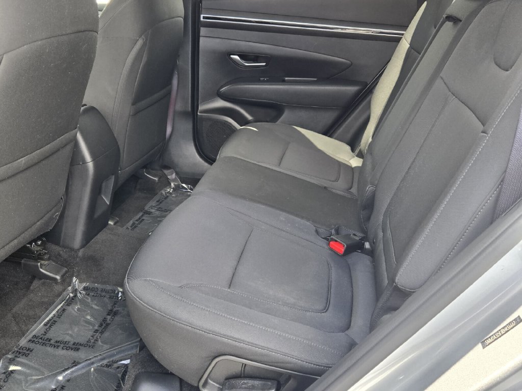 Certified 2024 Hyundai Tucson SE FWD image 11