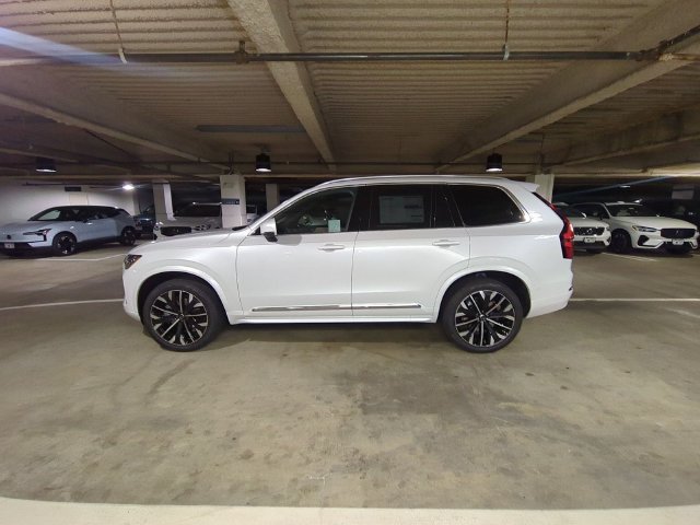 New 2026 Volvo XC90 B6 Ultra w/ Protection Package AWD/4WD image 6