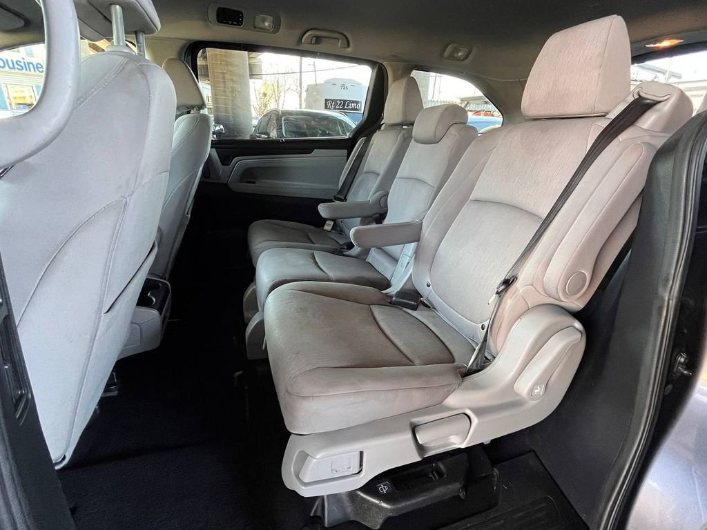 Used 2020 Honda Odyssey EX image 29
