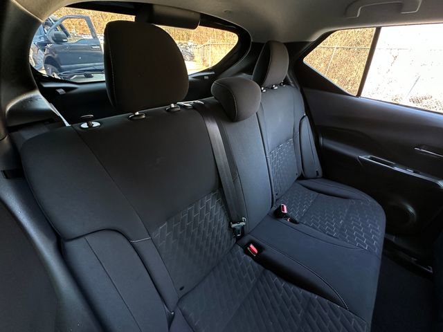 Used 2023 Nissan Kicks SV image 32