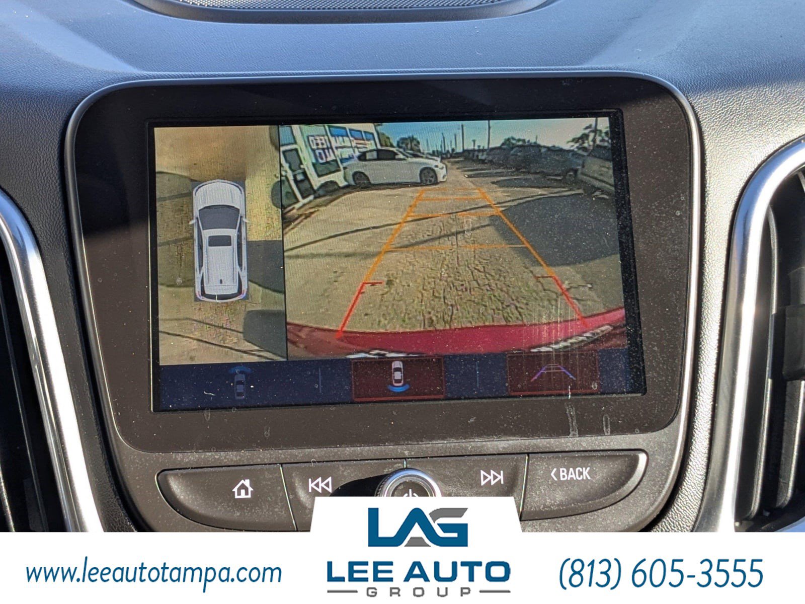 Used 2018 Chevrolet Equinox Premier AWD/4WD image 23