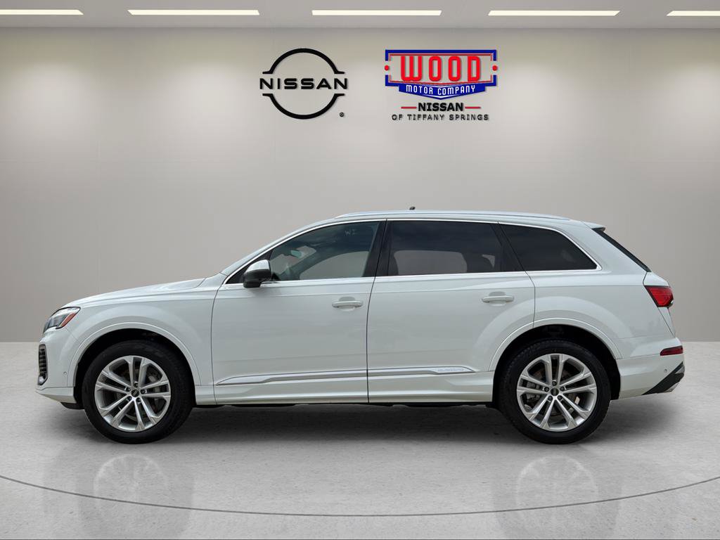 Used 2025 Audi Q7 3.0T Premium Plus AWD/4WD image 5