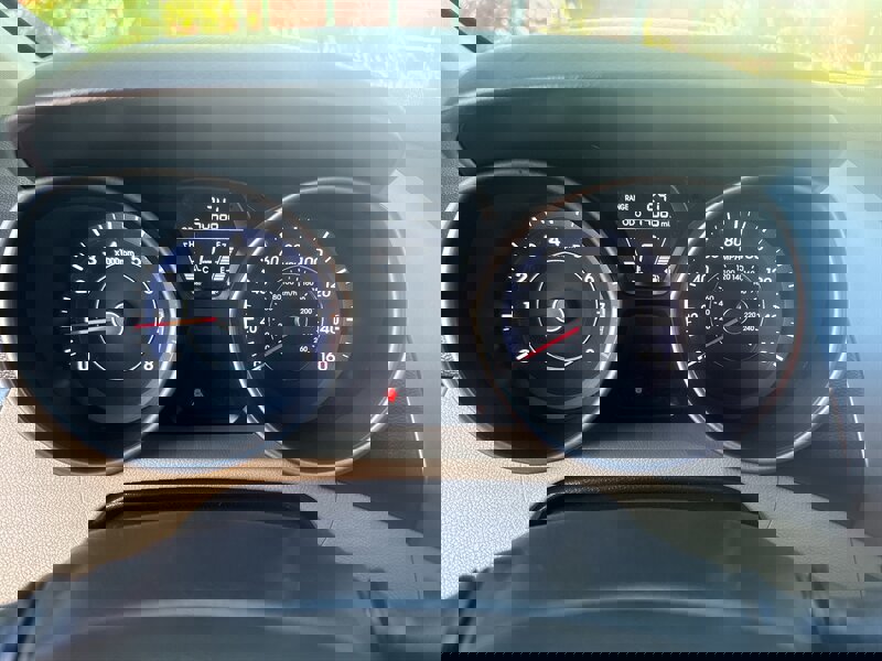 Used 2013 Hyundai Elantra GLS w/ Preferred Pkg image 35