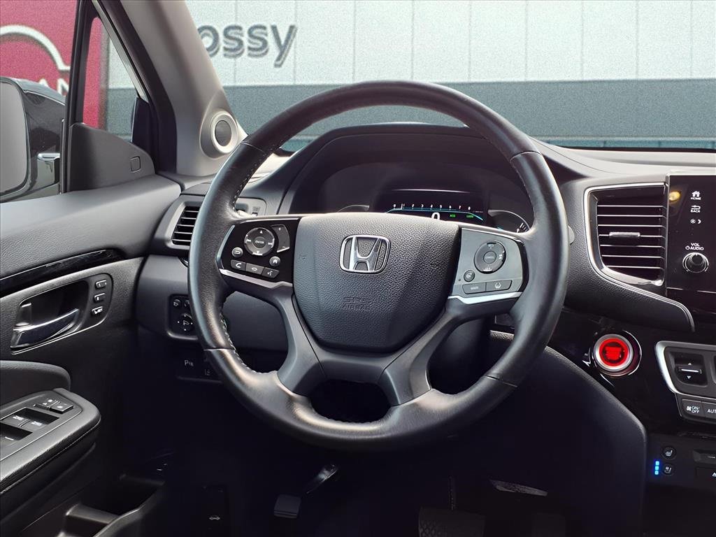 Used 2019 Honda Pilot Elite image 16