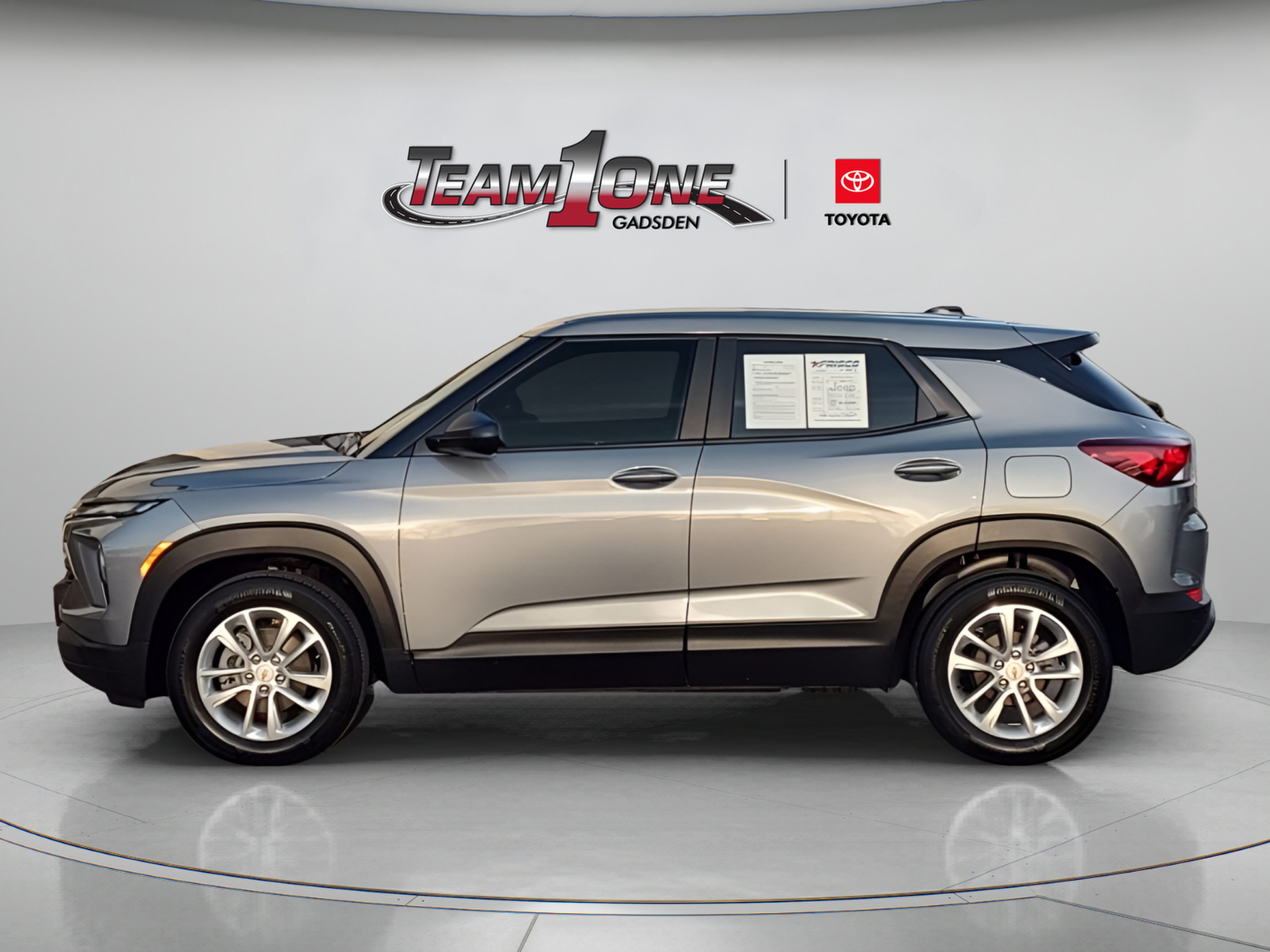 Used 2026 Chevrolet TrailBlazer LS w/ LS Convenience Package FWD image 8