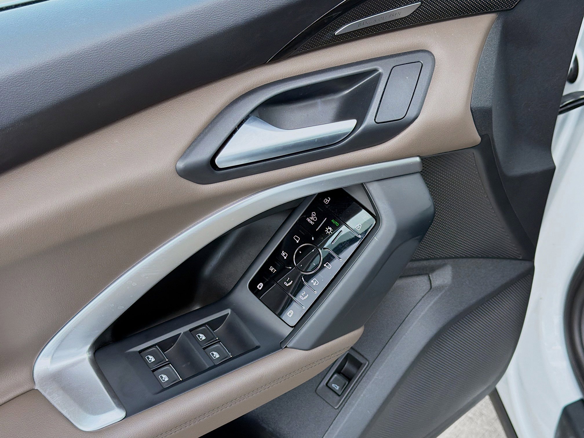 Certified 2025 Audi Q5 Prestige image 22