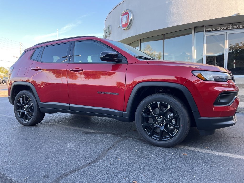 New 2026 Jeep Compass Latitude image 29