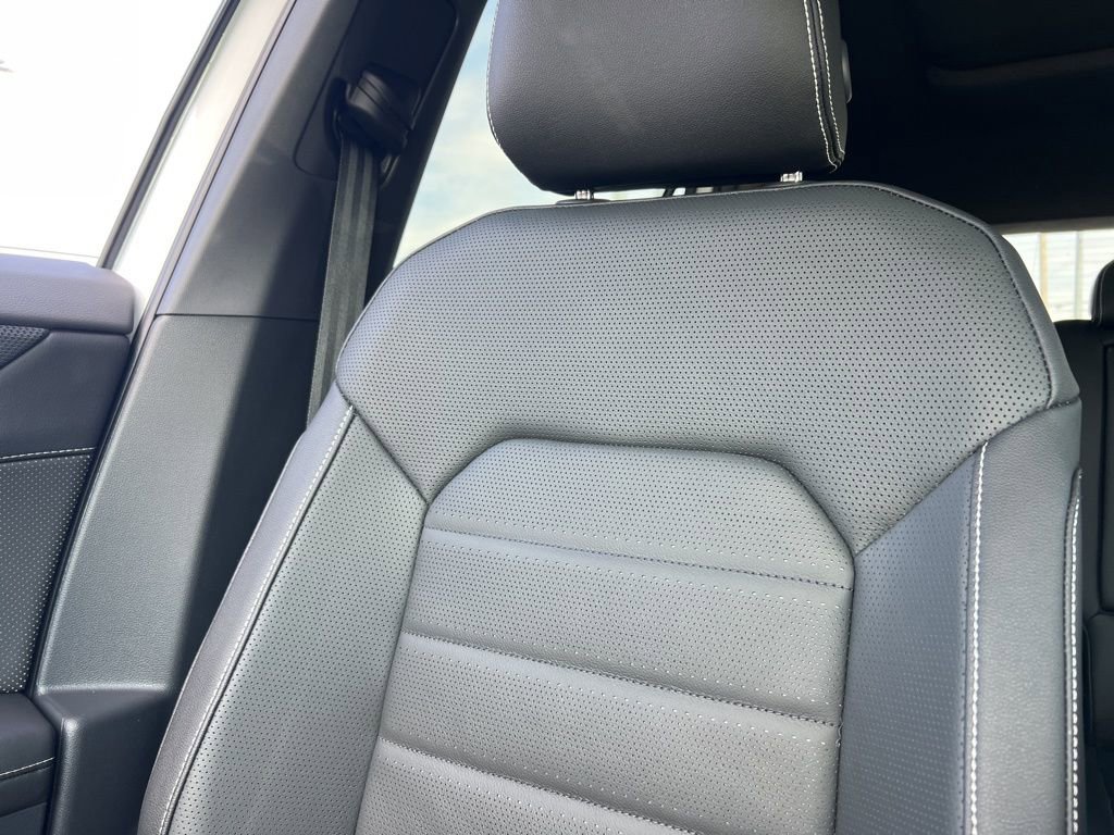 New 2026 Volkswagen Atlas Cross Sport SEL R-Line image 21