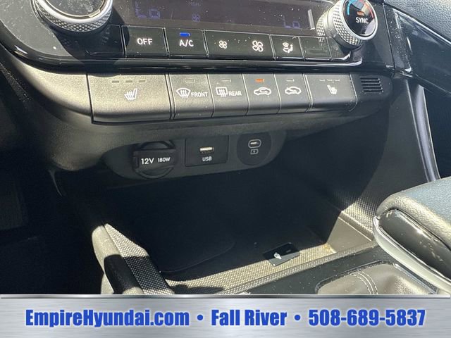 Used 2024 Hyundai Elantra SEL w/ Convenience Package FWD image 24