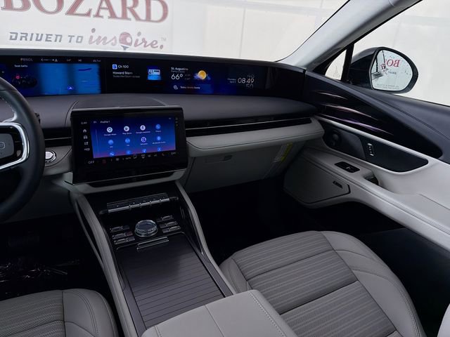 New 2026 Lincoln Nautilus Reserve image 25