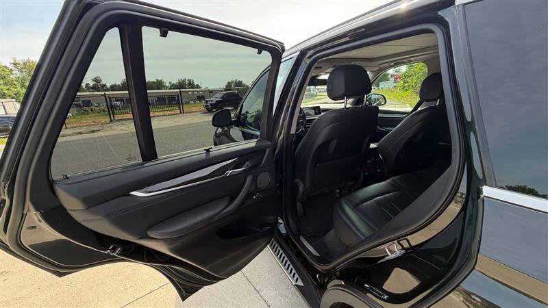 Used 2014 BMW X5 xDrive35d AWD/4WD image 15