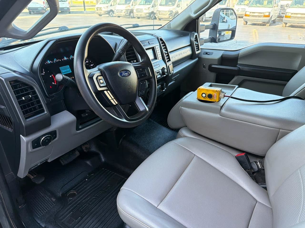 Used 2021 Ford F350 XL w/ Power Equipment Group RWD image 12